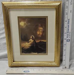lot 139 image: Framed Religious Art Print with Gold Frame of Jesus Praying