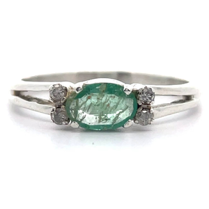 lot 31 image: Natural Emerald & Diamond Split Shank Ring VIDEO