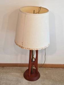 lot 162 image: Wood Table Lamp with Original Shade