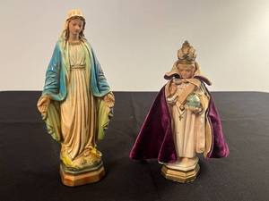 lot 185 image: Set of 2 Vintage Chalkware Religious Statues Virgin Mary and Infant of Prague