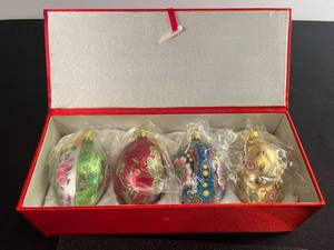 lot 192 image: Joan Rivers Set of 4 Glass Egg Ornaments with Decorative Box