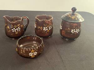 lot 199 image: Jefferson Glass Amethyst Optic Enamel Floral Master Berry - 6 Berries Set