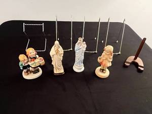 lot 208 image: Vintage Porcelain Figurines Inc Occupied Japan & Hummel with Set of Display Stands