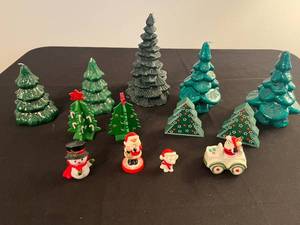 lot 269 image: Collection of Vintage Christmas Tree Figurines, Candles, and Holiday Miniatures