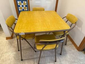 lot 309 image: Vtg Folding Card Table with 4 Chairs