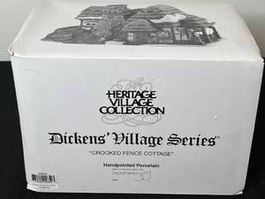 lot 334 image: Dickens Village Series Crooked Fence Cottage by Department 56