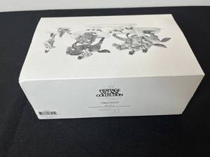 lot 340 image: Dept. 56 Heritage Village Collection Tally Ho Set of 5 Handpainted Porcelain Accessories