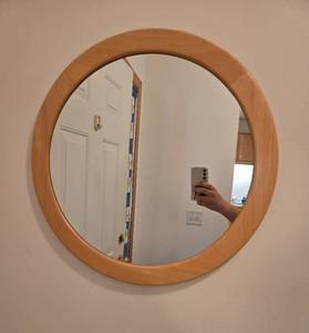 lot 353 image: Round Wall Mirror with Light Wood Frame