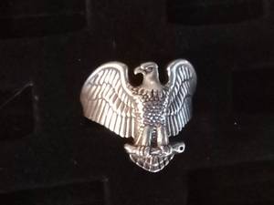lot 36 image: Sterling silver eagle ring