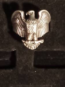 lot 32 image: Sterling silver eagle ring