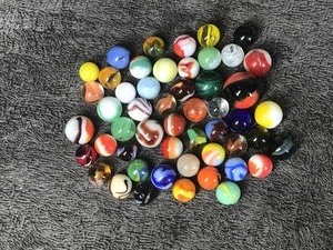 lot 223 image: Lot of Collectible Marbles