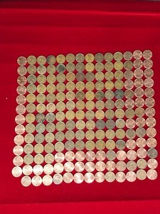 lot 292 image: Lot of 181 Lincoln Head Pennies - Some Wheat and Regular Pennies - See Description for more Info