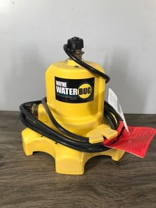 lot 312 image: Wayne WWB WaterBUG Submersible Pump with Multi-Flo Technology