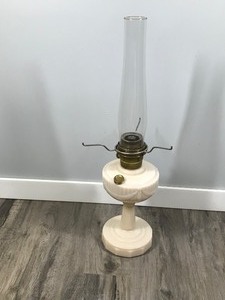 lot 320 image: 1940s Aladdin Pink Alacite Lincoln Tall Drape Kerosine Oil Lamp Model B w Spider and Globe