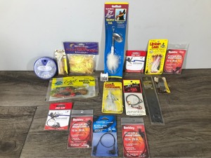 lot 329 image: Lot of Fishing Tackle - see description for more info
