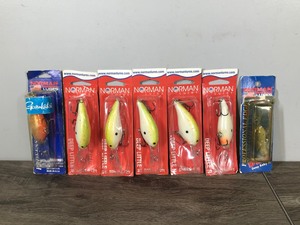 lot 335 image: Lot of 7 Norman Fishing Lures in Original Packages