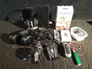 lot 48 image: Lot of electronics