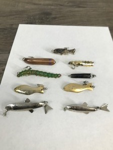 lot 195 image: Lot of 9 Collectible Metal Fishing Lures - see description for more info