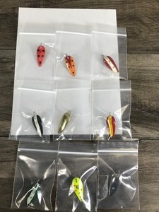 lot 194 image: Lot of 9 Collectible Spinnie Daredevele Fishing Lures