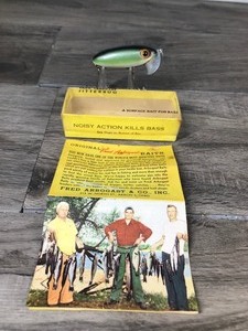 lot 453 image: Collectible Fred Arbogast Jitter Bug Fishing Lure in Original Box