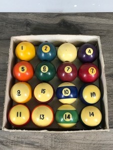 lot 457 image: Lot of Vintage Pool Balls
