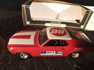 lot 146 image: Eryl 1969 Ford Mustang diecast bank with key