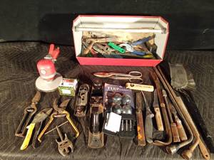 lot 71 image: Open toolbox with tools including air tool sander