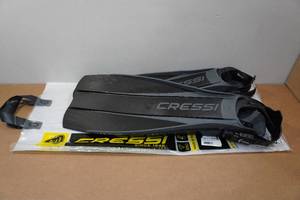 lot 67 image: Cressi Frog Plus Adult Open Heel Scuba Diving Fins - ML