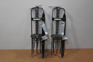 lot 91 image: 2 Sweenys Mole Traps