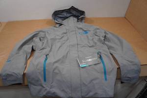 lot 28 image: Blackfish Surge Womens Rain Jacket - Small
