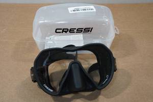 lot 47 image: Cressi Z1 Mask