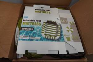 lot 117 image: Inflatable Pool Mattress - 80