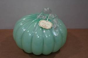 lot 123 image: Turquiose Glass Pumpkin
