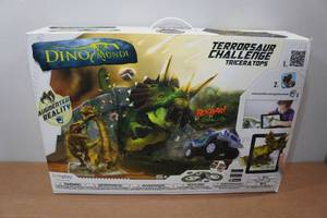 lot 151 image: Terrorsaur Challenge Triceratops Race Track