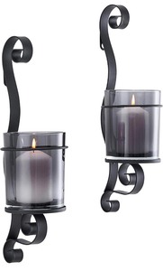 lot 12 image: Dayna B. Vintage Style Black Wall Sconce with Flameless Candles