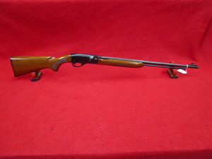 lot 13 image: Remington Arms Speedmaster 552 22LR & SL Rifle