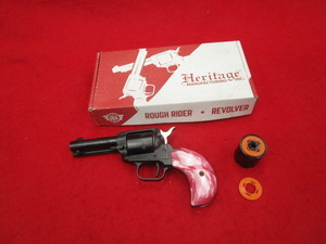 lot 63 image: Heritage Rough Rider 22LR Pistol