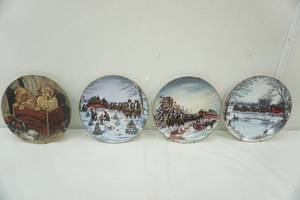 lot 82 image: Anheuser Busch Collector Plates