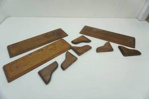 lot 149 image: 3 Wooden Shelves 18x5x6