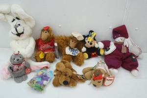 lot 215 image: Collectible Stuffies