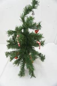 lot 256 image: 22 Artificial Tree