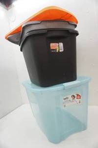 lot 277 image: 3 Large Totes With Lids