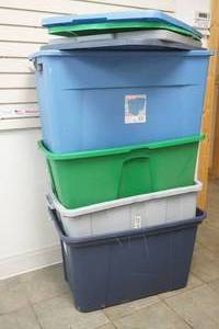 lot 282 image: 4 XL Totes With Lids