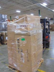 lot 24 image: Manifested Pallet #24