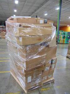 lot 11 image: Manifested Pallet #11