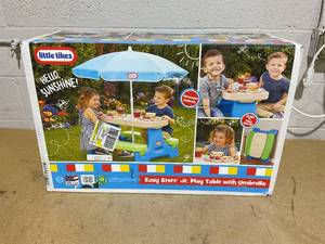lot 101 image: Little Tikes Easy Store Jr. Play Table with Umbrella