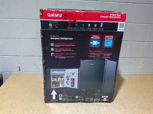 lot 214 image: Galanz 2.5 Cu ft One Door Fridge