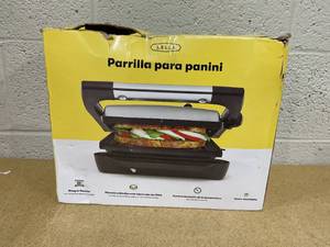 lot 352 image: BELLA Panini Press, Sandwich Maker and Electric Indoor Grill with Double Nonstick Plates