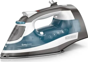 lot 117 image: BLACKDECKER One Step Steam Cord Reel Iron