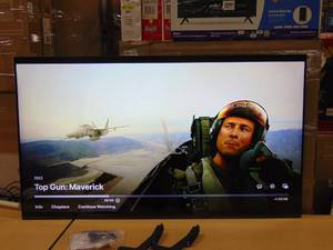 lot 18 image: Samsung - 70 Class DU7200 Series Crystal UHD 4K Smart Tizen TV (2024)